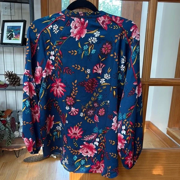 Loft Wildflower Chinoiserie Floral Blue Blouse Large Petite - Picture 7 of 10